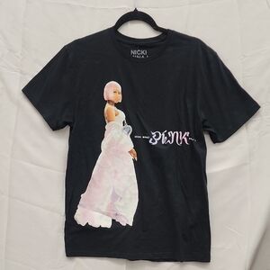 Nicki Minaj Unisex Short Sleeve Pink Friday Graphic T-Shirt Black Size Medium